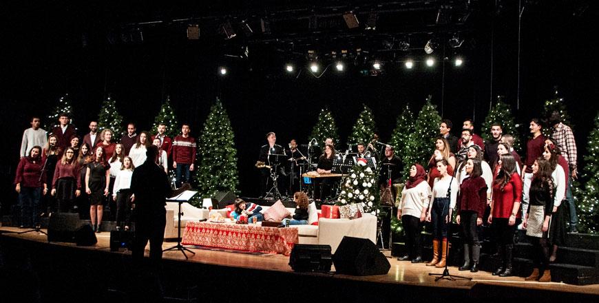 Cinnamon Christmas at the Terra Sancta College Theatre