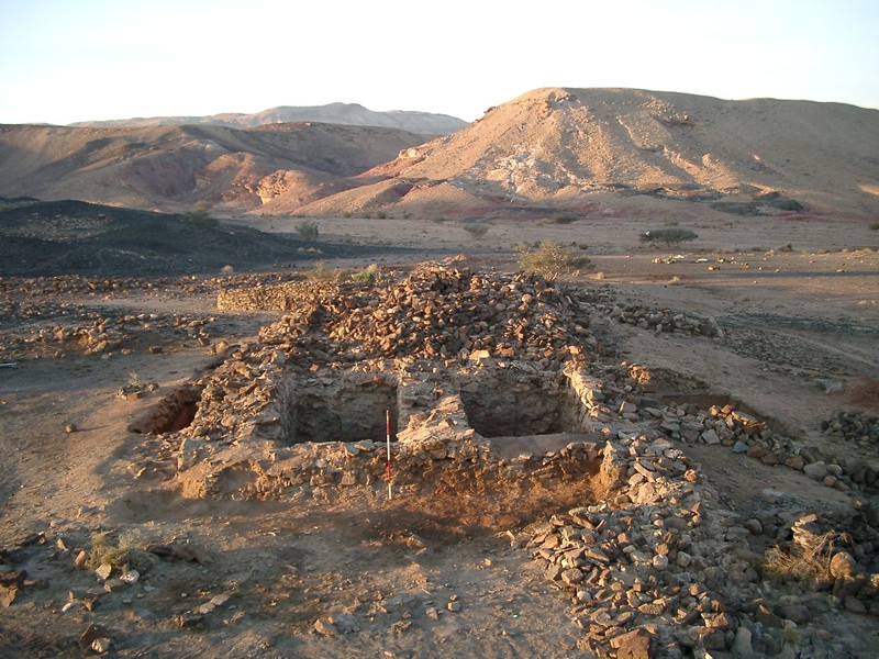 Excavation Edom Kingdom - Jordan Perfect Tours