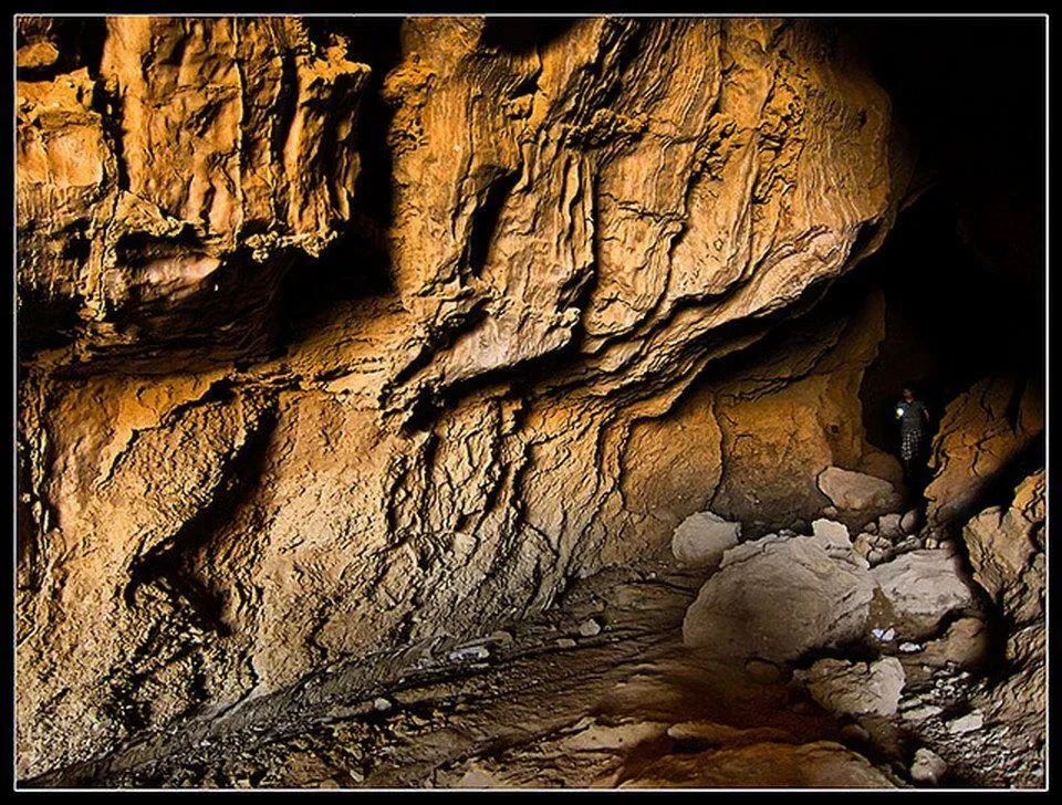 Lots Cave, Jordan tours, Jordan Travel, Petra Tours, Wadi Rum, Jordan Private Tours, Archaeology of Architecture, Jordan Petra Tours, Tourism in Jordan