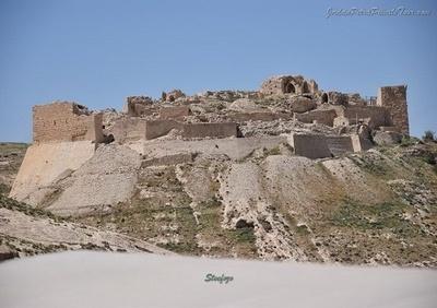 shobak castle, Jordan tours, Jordan Travel, Petra Tours, Wadi Rum, Jordan Private Tours, Archaeology of Architecture, Jordan Petra Tours, Tourism in Jordan