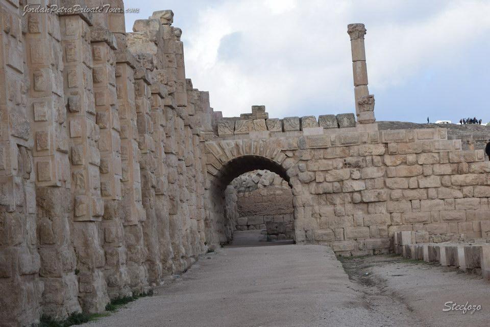jerash day trip photo 14 20170420 1265271740