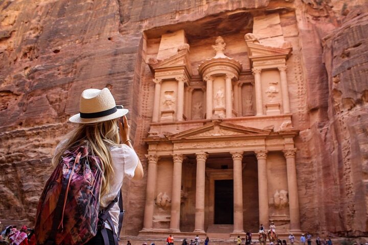 Best Time to Visit Petra: A Journey Through Time in the Rose City