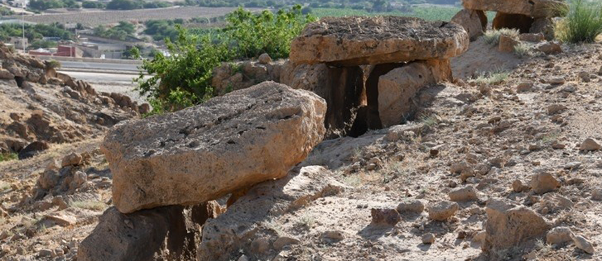 Ancient Rituals Revealed at Umm Tuwayrat: Exploring a Bronze Age Dolmen Field Near Shobak